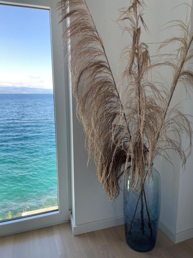 First Row To The Sea Apartment Опатия Екстериор снимка
